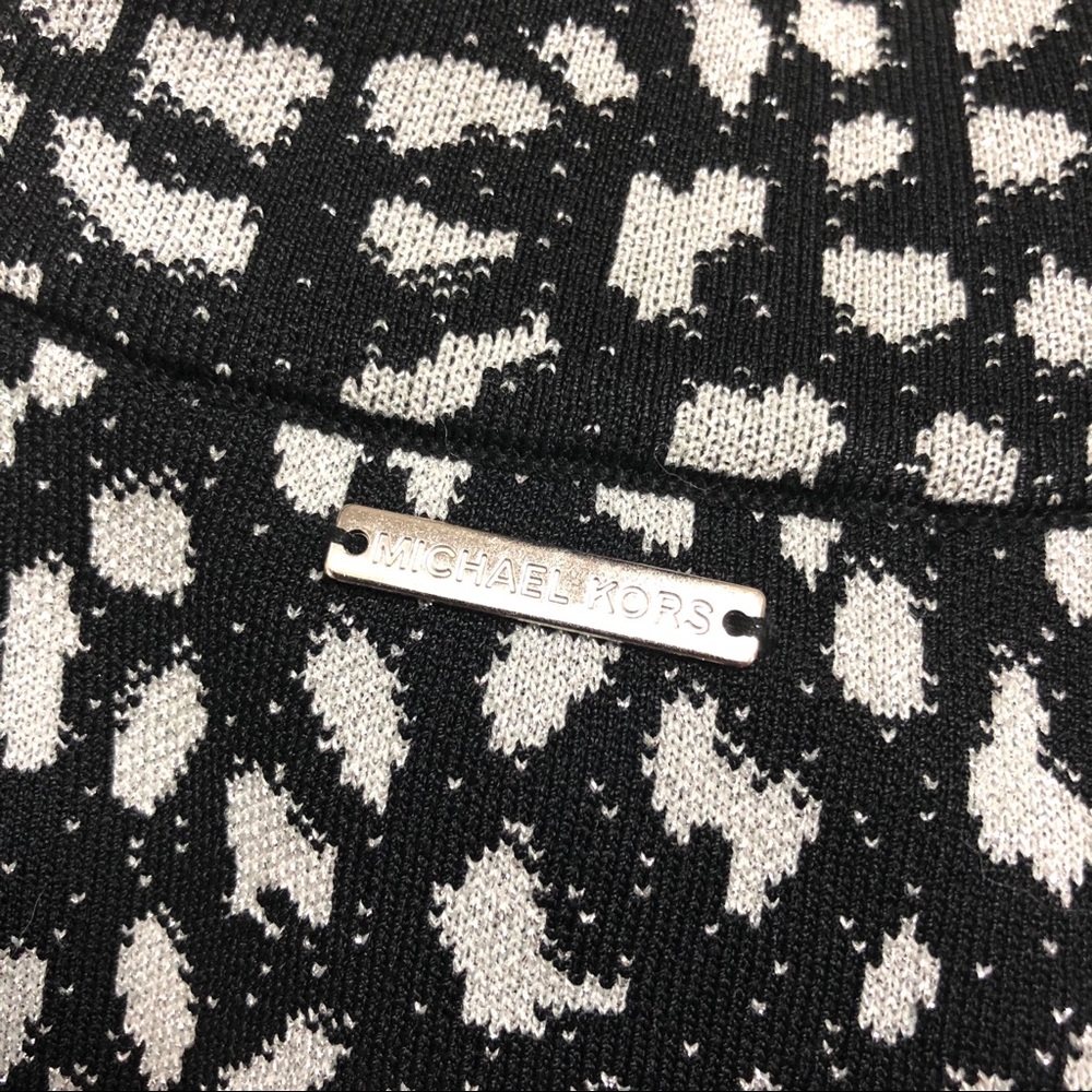 Authentic Michael Kors Black Print Top Blouse NEW - Picture 6 of 9